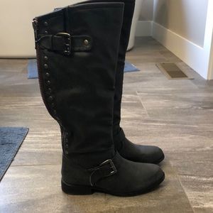 Madden Girl Cactuss Boots